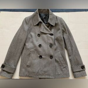 FOREVER 21 Women’s Gray Peacoat Black Buttons Medium